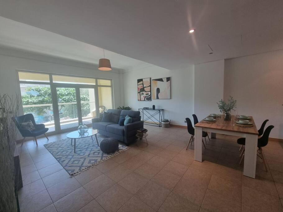 Apartment Bright Cosy One Bed - Palm Jumeirah Shoreline Dubai